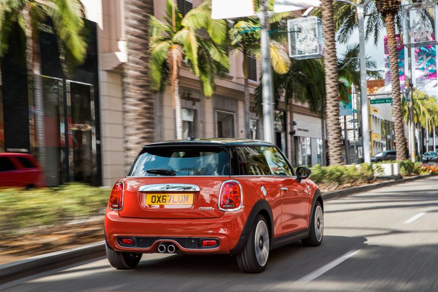  Mini Cooper S (F56) 2018 года  (WW) (фото 179 из 196)